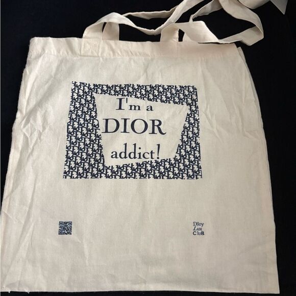 New Christian Dior I’m A Dior Addict Tote New 15” Width 15” Height - Picture 1 of 6